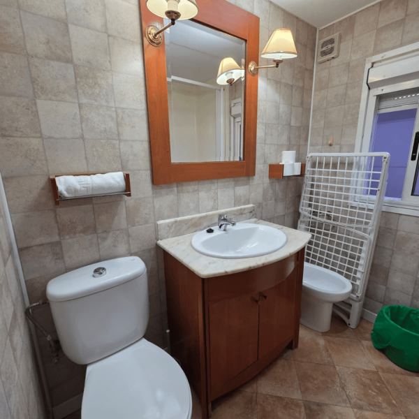 MOBILEHOME (11)